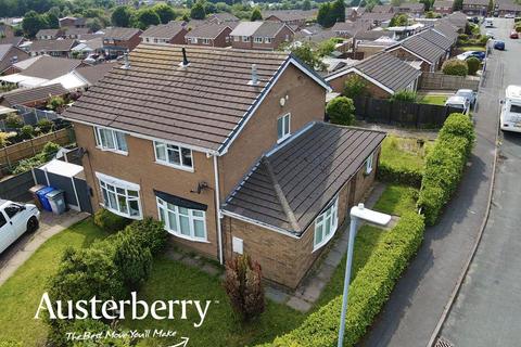 2 bedroom semi-detached house to rent, Fleckney Avenue, Stoke-On-Trent ST3