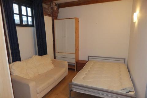 2 bedroom apartment to rent, Model Lodging House, Bloom Street, Salford