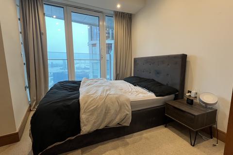 1 bedroom flat to rent, Crossharbour Plaza, London E14