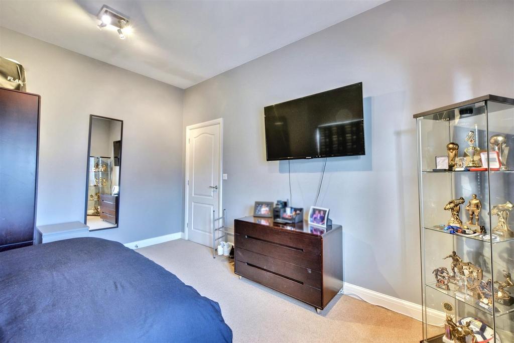 Bedroom 2 2.jpeg