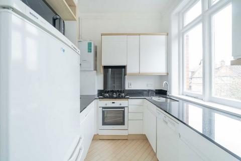 2 bedroom flat to rent, Goldhurst Terrace, London NW6