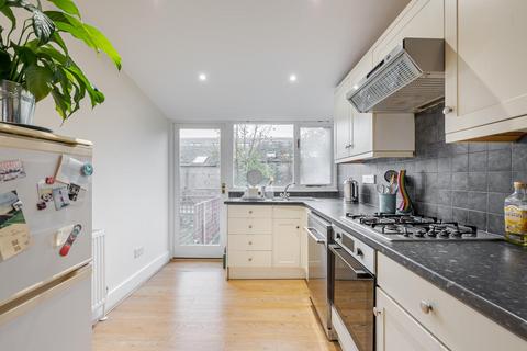1 bedroom flat to rent, Liston Road, London SW4