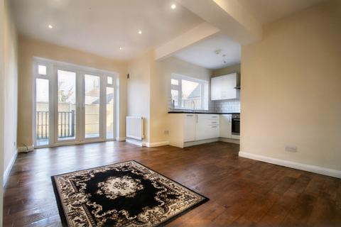 2 bedroom maisonette for sale, Lonsdale Close, Uxbridge