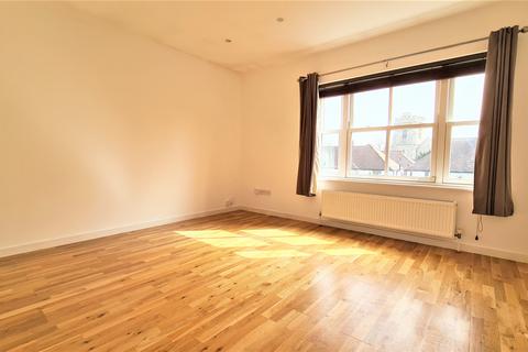 2 bedroom flat to rent, Woodlands Road, Isleworth, TW7 6NX