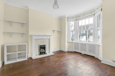 2 bedroom maisonette for sale, Carshalton Grove, Sutton