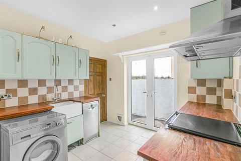 2 bedroom maisonette for sale, Carshalton Grove, Sutton