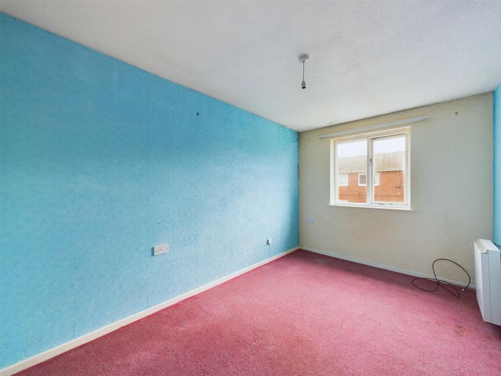 Bedroom: