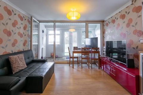 2 bedroom flat for sale, Dreghorn Drive, Colinton, Edinburgh, EH13