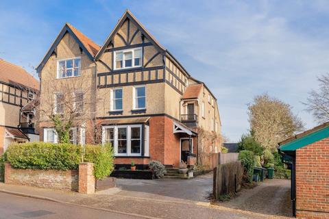 5 bedroom semi-detached house for sale, Quebec Road, Dereham