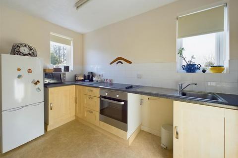 1 bedroom maisonette for sale, Brookdale Court, Nottingham NG5