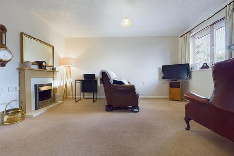 1 bedroom maisonette for sale, Brookdale Court, Nottingham NG5