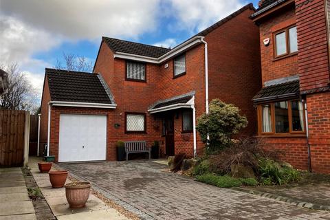 3 bedroom detached house for sale, Avonhead Close, Horwich, Bolton