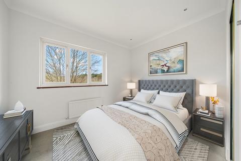 4, Cedar Court The Gables, Oxshott, Leatherhead, KT22 0SD