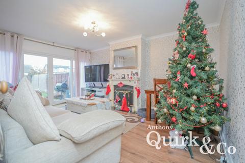 3 bedroom semi-detached house for sale, Leigh Beck Lane, Canvey Island, SS8