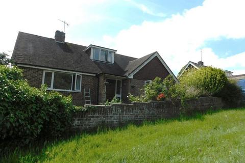 5 bedroom bungalow to rent, Asten Fields, East Sussex