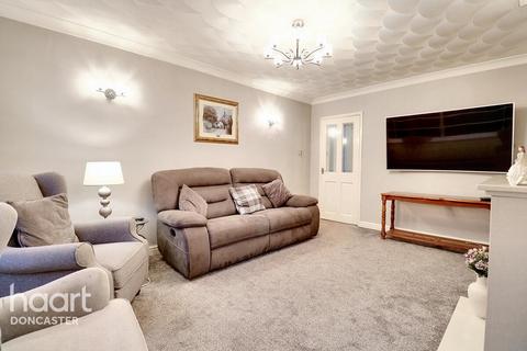 1 Gayton Close, Balby, Doncaster, DN4 9SB