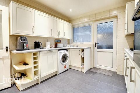 1 Gayton Close, Balby, Doncaster, DN4 9SB