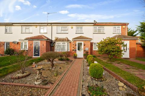 3 bedroom terraced house for sale, Goldsworthy Way, Cippenham, Berkshire, SL1