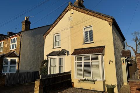 2 bedroom semi-detached house for sale, Wendover Road, Staines-upon-Thames, Surrey, TW18