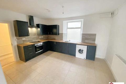 4 bedroom end of terrace house for sale, Pentyla Baglan Road, Baglan, Port Talbot, Neath Port Talbot. SA12 8DR