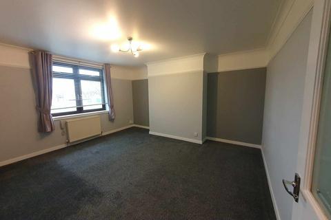 2 bedroom flat to rent, Carronside Street, Falkirk FK2