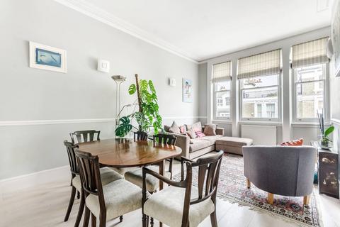 2 bedroom flat to rent, Redcliffe Square, Chelsea, London, SW10