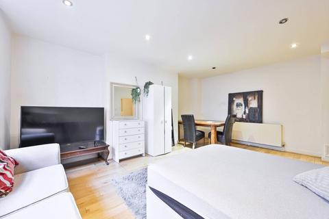 1 bedroom flat to rent, Collingham Place, South Kensington, London, SW5