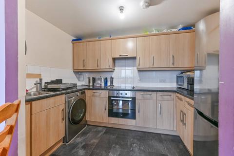 2 bedroom flat for sale, London Road, Croydon, CR0