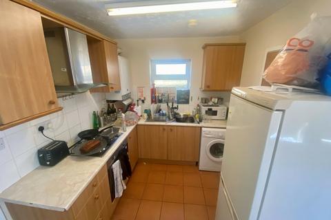 2 bedroom detached house to rent, Nottingham NG7