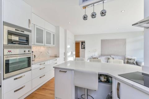 1 bedroom flat for sale, Baltimore House, Battersea Reach, Battersea, London, SW18