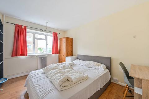 3 bedroom flat for sale, Elgood House, St John's Wood, London, NW8