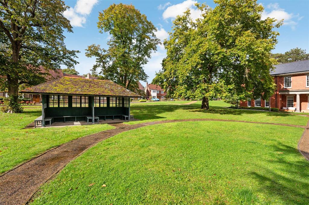 Frinton court