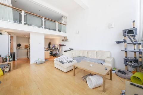 1 bedroom flat to rent, Old School Square, Poplar, London, E14