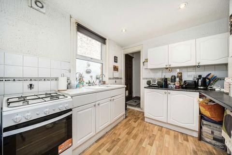 3 bedroom terraced house for sale, Ulverscroft Road, London SE22