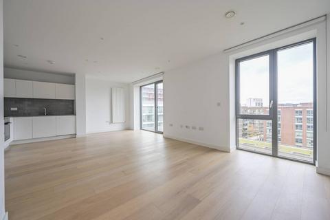 Studio to rent, Royal Wharf, Royal Docks, London, E16