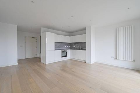 Studio to rent, Royal Wharf, Royal Docks, London, E16