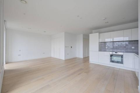 Studio to rent, Royal Wharf, Royal Docks, London, E16