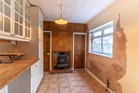 3 bedroom terraced house for sale, Tettenhall Road, Tetttenhall, Wolverhampton, West Midlands, WV6