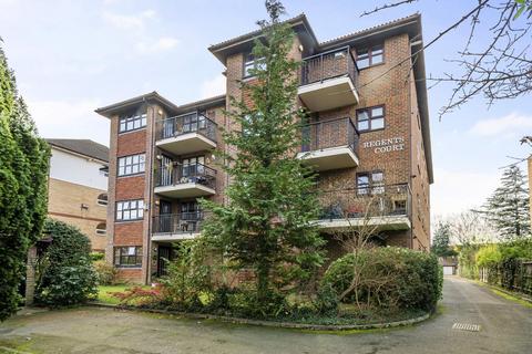 2 bedroom flat for sale, Albemarle Road, Beckenham