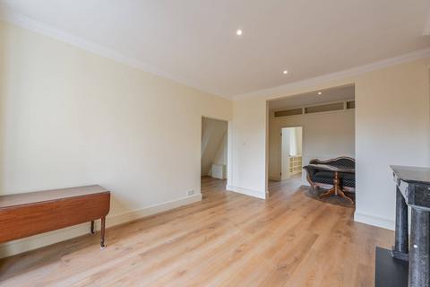 3 bedroom flat to rent, Lennox Gardens, Knightsbridge, London, SW1X