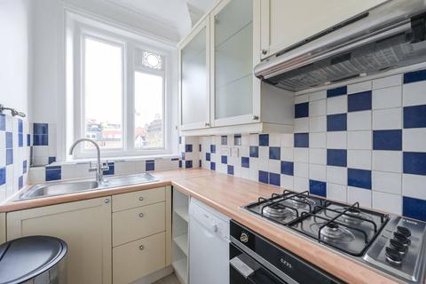 3 bedroom flat to rent, Lennox Gardens, Knightsbridge, London, SW1X