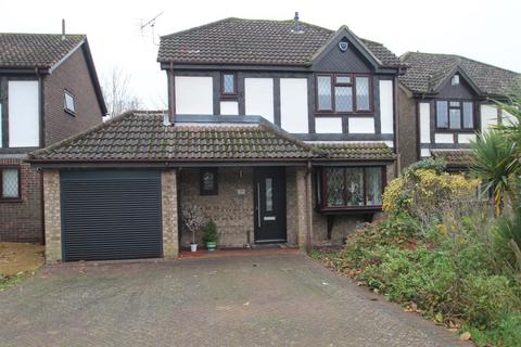 3 bedroom detached house for sale, Gleneagles Drive, Maidstone