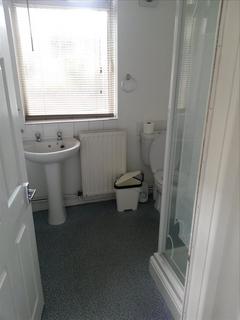 5 bedroom end of terrace house to rent, Nottingham NG7