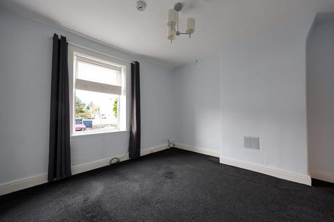 3 bedroom end of terrace house for sale, Cemetery Road, Burnley BB12