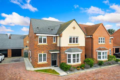 4 bedroom detached house for sale, Weavers Close, Boroughbridge, York