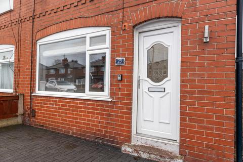 3 bedroom property for sale, Cliftonville Road, Woolston, WA1