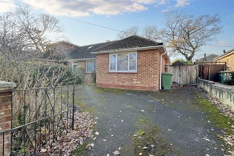 2 bedroom semi-detached bungalow for sale, Chandlers Ford