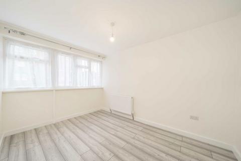 4 bedroom terraced house to rent, Lanark Road, London W9