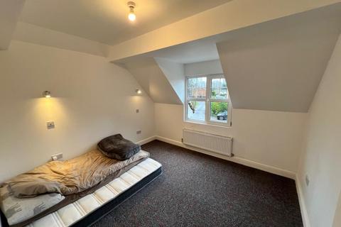 3 bedroom end of terrace house to rent, Blackhorse Close,  Amersham,  HP6