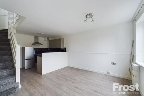 1 bedroom terraced house to rent, Shellfield Close, Staines-upon-Thames, Surrey, TW19